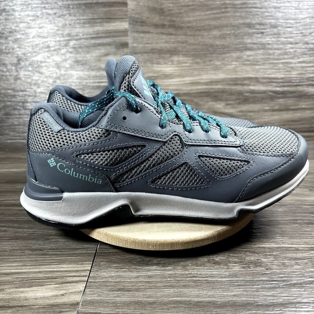 Columbia Women's Gray and Teal Sneakers